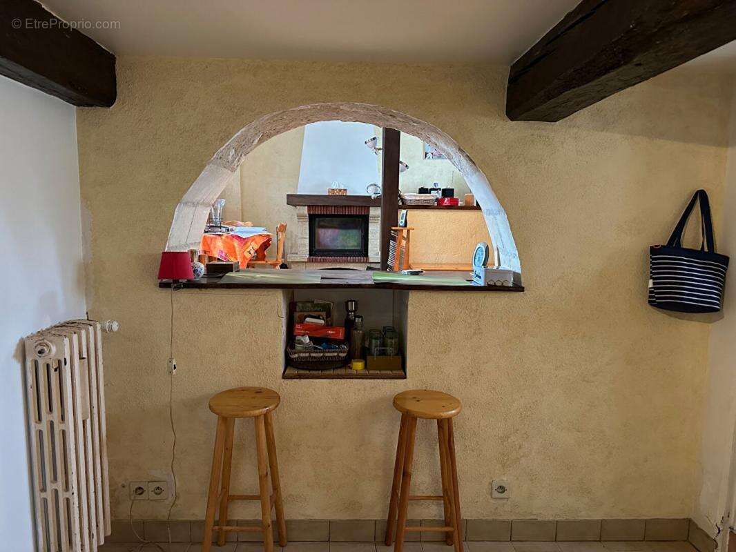 Maison à CONDE-SUR-HUISNE