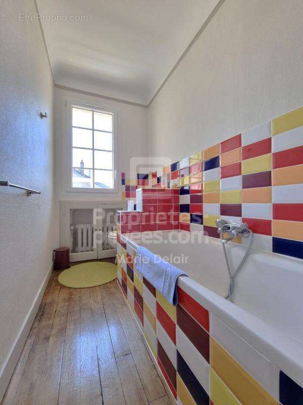 Maison à POUILLY-SUR-LOIRE