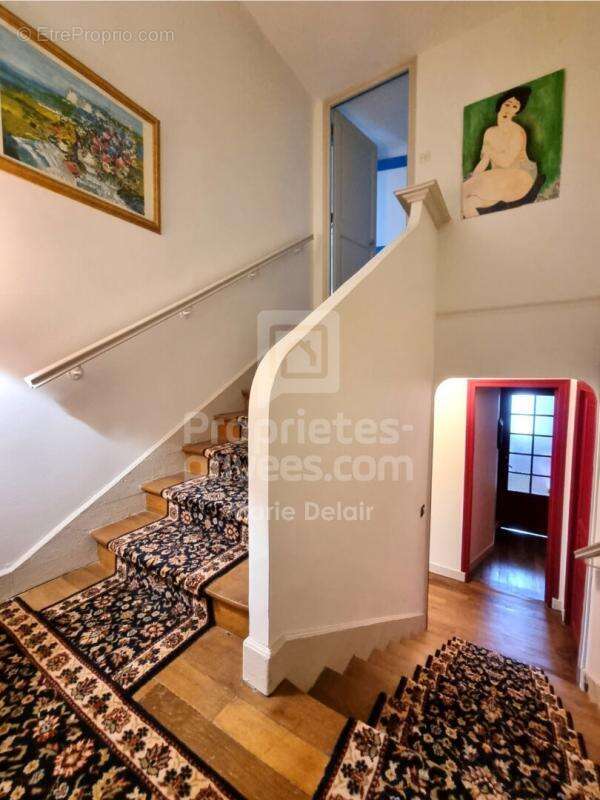 Maison à POUILLY-SUR-LOIRE