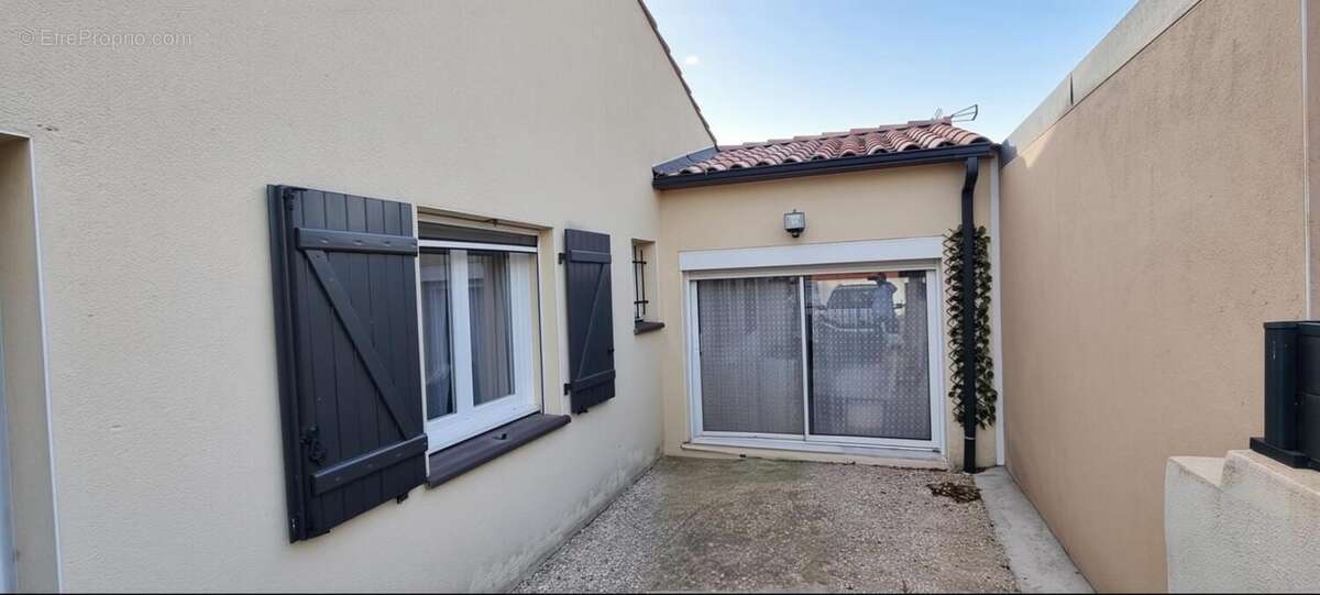 Maison à ALIGNAN-DU-VENT