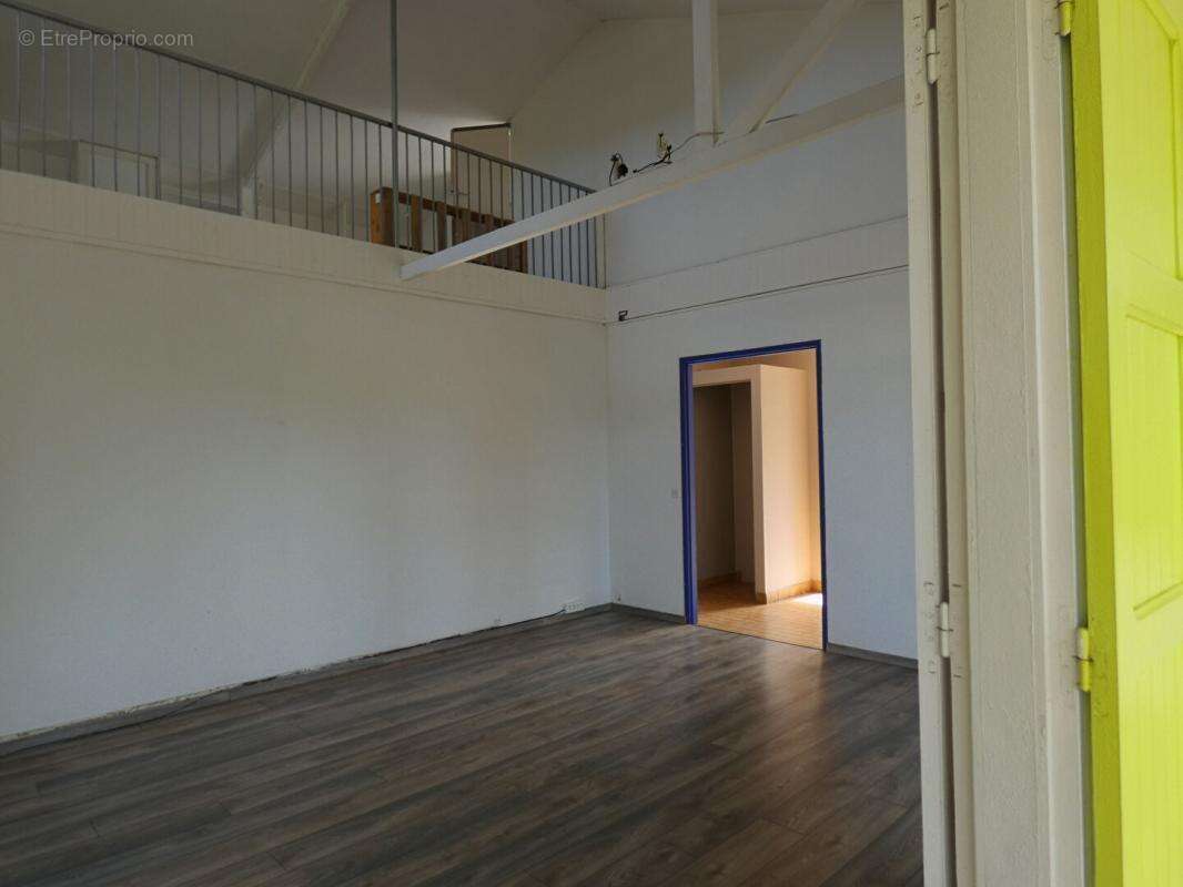 Maison à ENTRE-DEUX