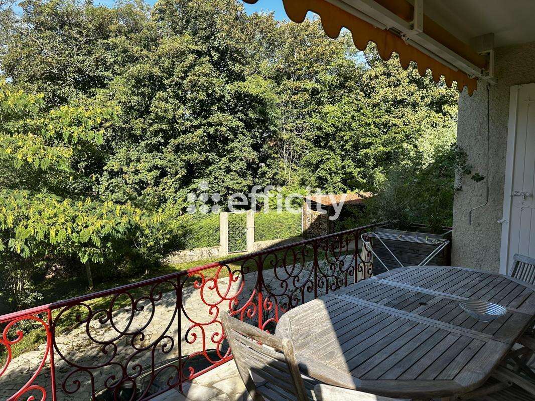 Maison à SAINT-GEORGES-DE-DIDONNE