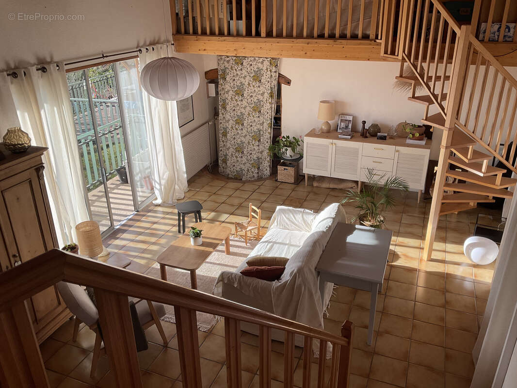 Maison à TOURZEL-RONZIERES