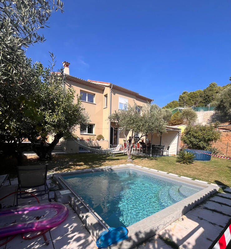 Appartement à SAINT-MARTIN-DU-VAR