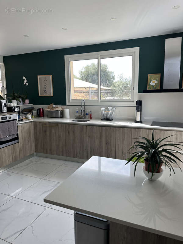 Appartement à SAINT-MARTIN-DU-VAR