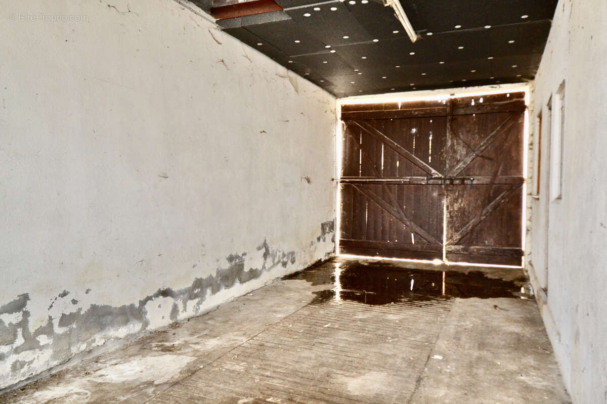 Maison à LA CLAYETTE