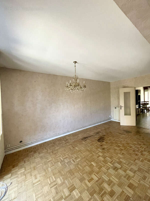 Appartement à FRANCHEVILLE