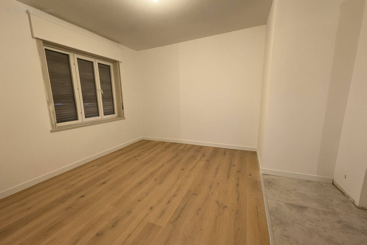 Appartement à LA MADELEINE