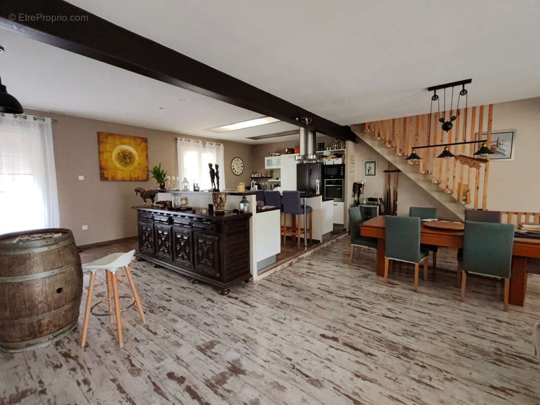 Maison à PUYLAURENS