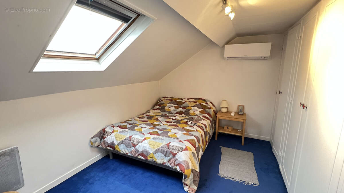 Maison à LA FERTE-ALAIS