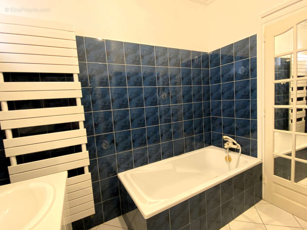 Maison à CIVRIEUX-D&#039;AZERGUES