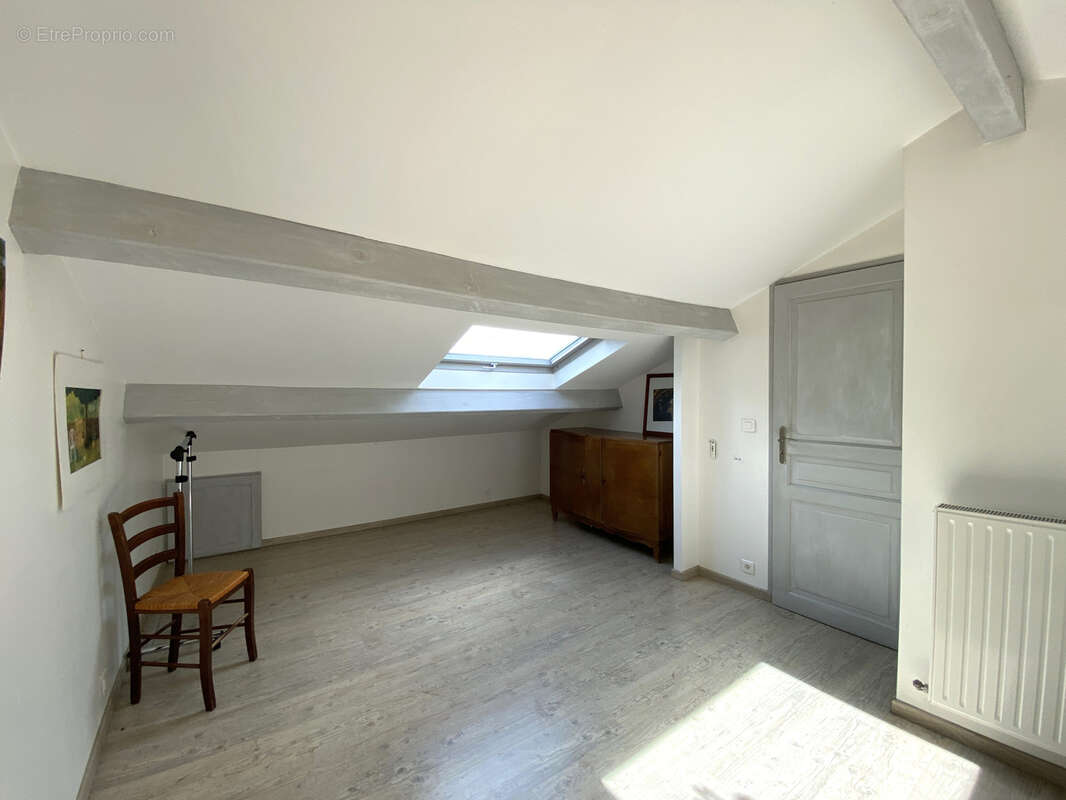 Maison à CIVRIEUX-D&#039;AZERGUES