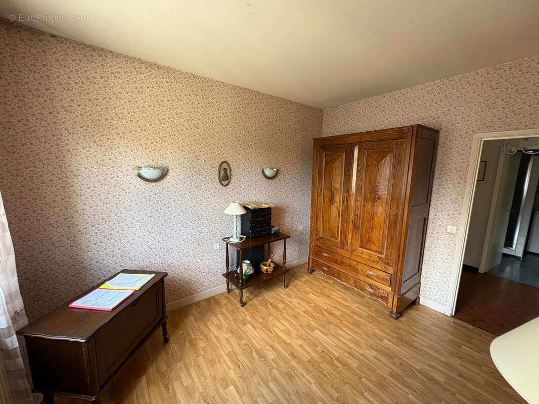 Maison à SAINT-AMANS-SOULT