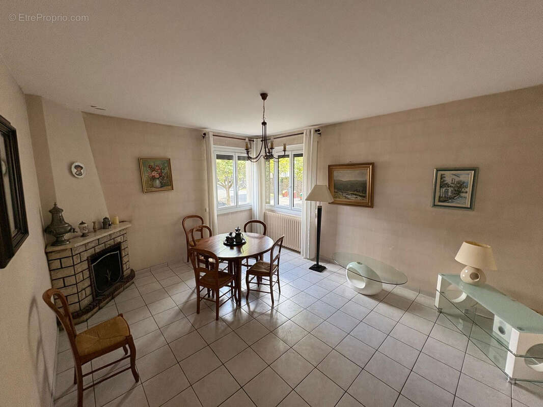 Maison à SAINT-AMANS-SOULT