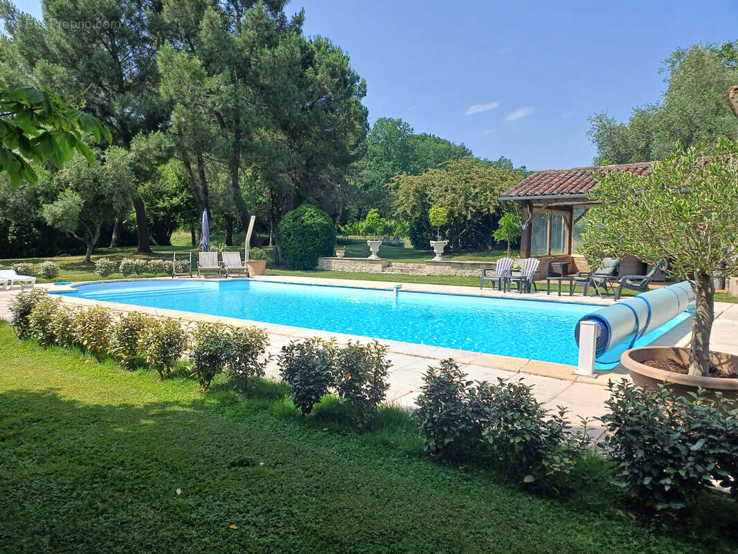 Maison à LARROQUE-SUR-L&#039;OSSE