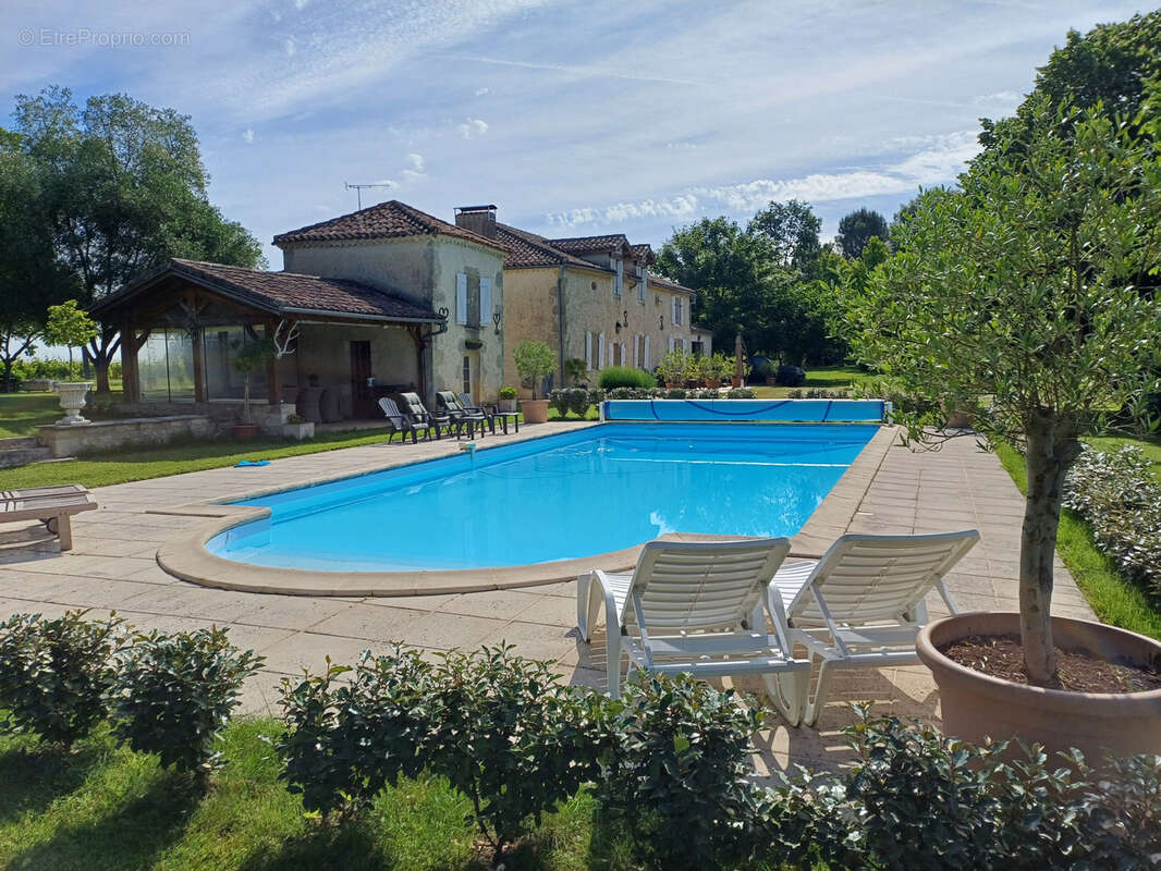 Maison à LARROQUE-SUR-L&#039;OSSE