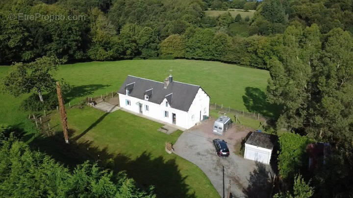 Maison à JUVIGNY-LE-TERTRE