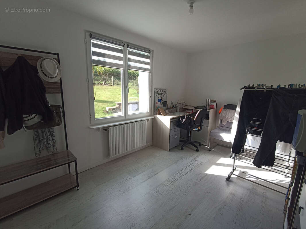 Maison à JUVIGNY-LE-TERTRE