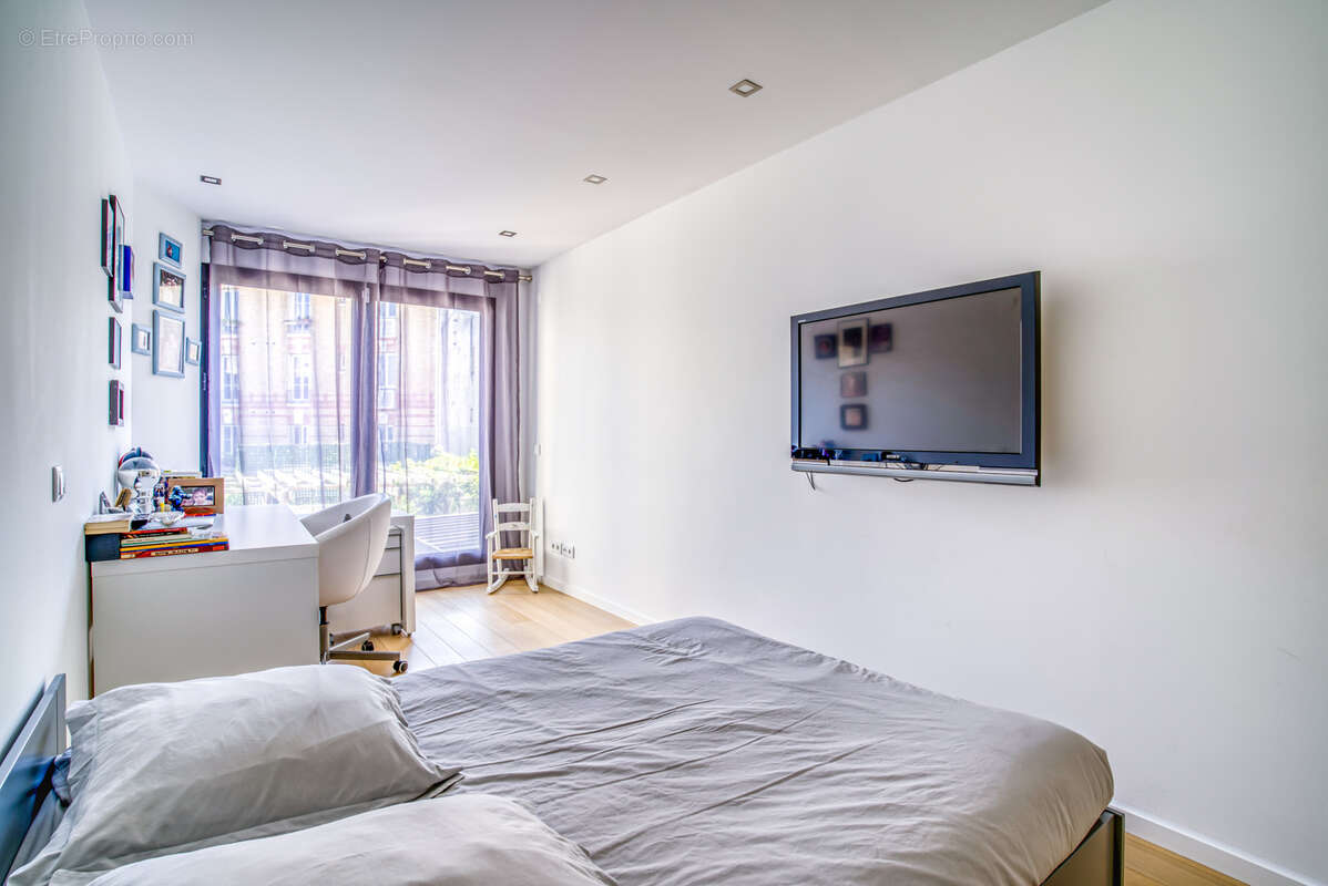 Appartement à BOULOGNE-BILLANCOURT