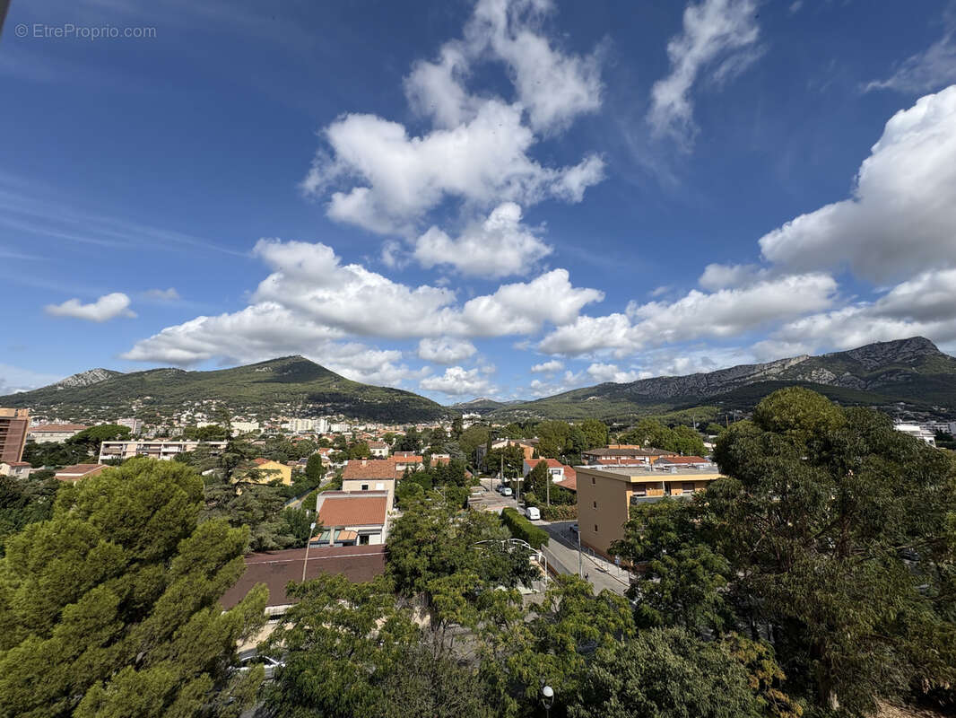 Appartement à LA VALETTE-DU-VAR