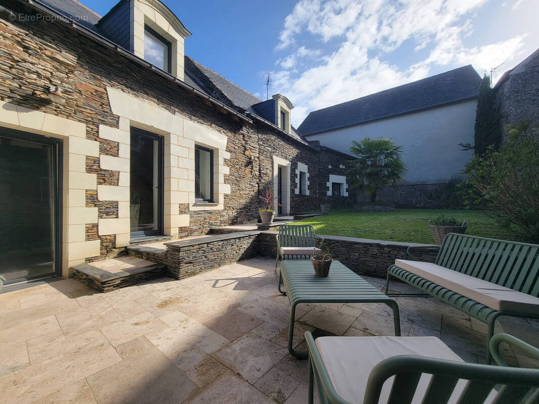 Maison à JUIGNE-SUR-LOIRE