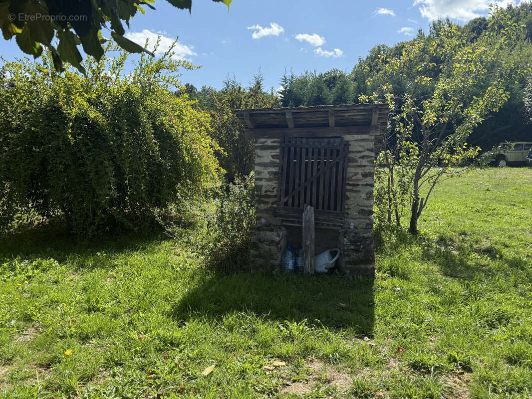 Maison à ARNAC-POMPADOUR