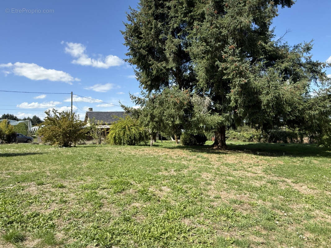 Maison à ARNAC-POMPADOUR