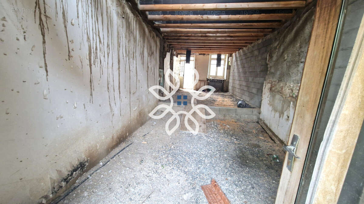 Maison à BRASSAC-LES-MINES