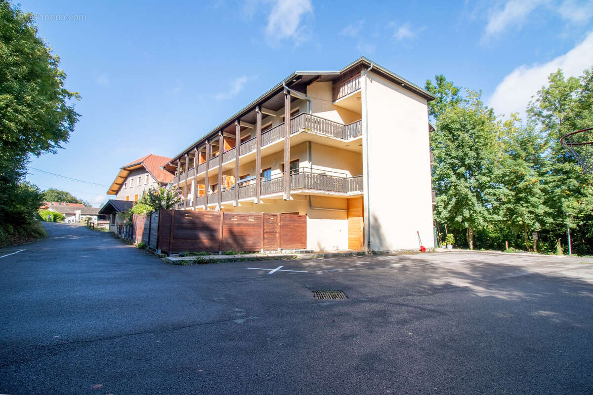 Appartement à SAINT-PAUL-EN-CHABLAIS