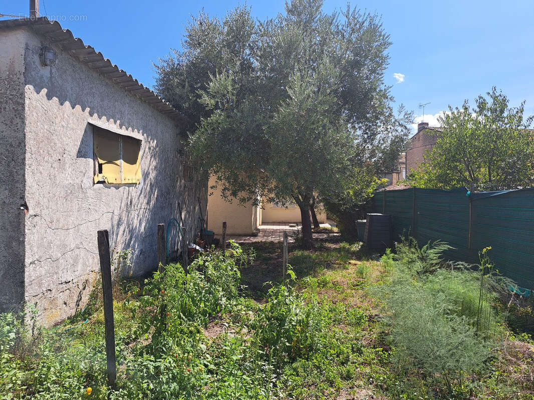 Maison à SAINT-MACAIRE