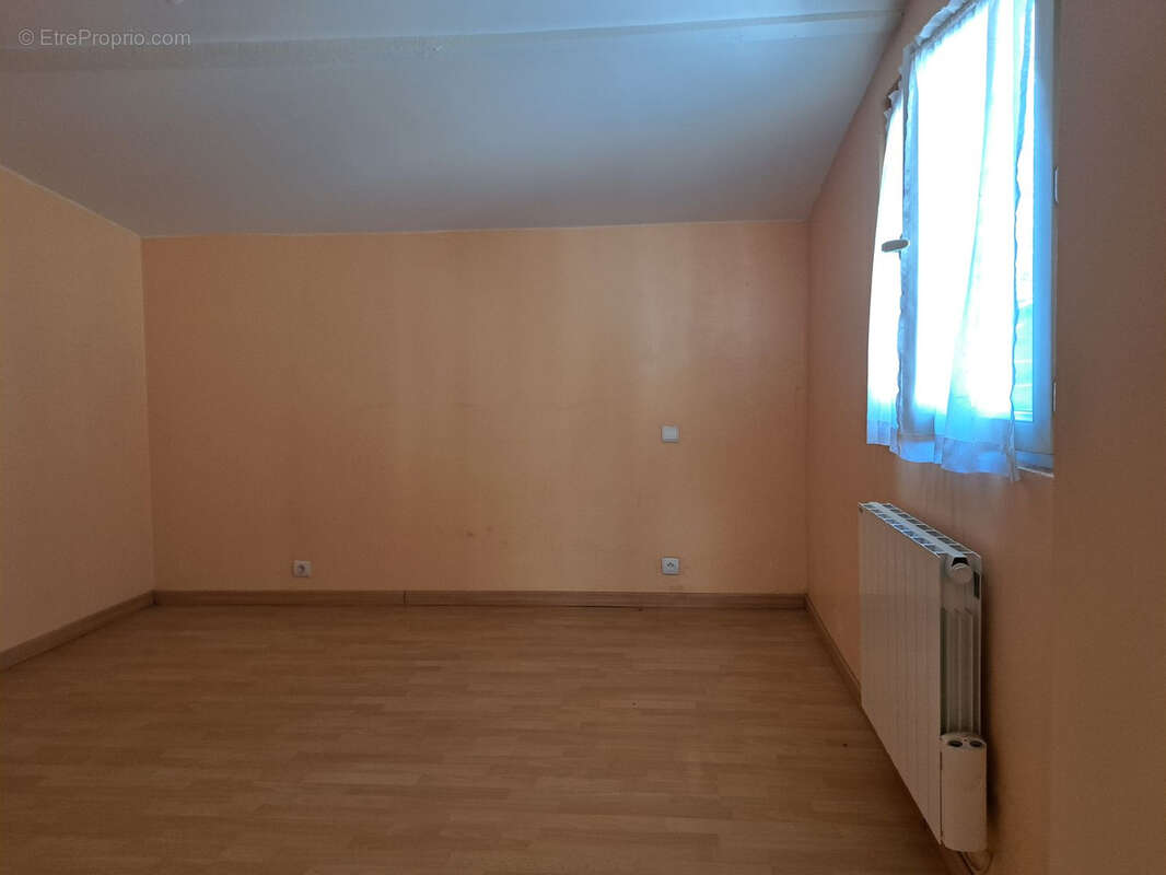 Maison à SAINT-MACAIRE