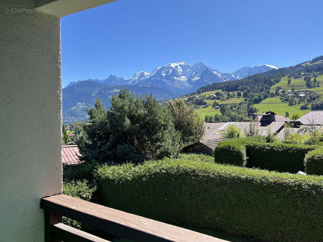 Appartement à COMBLOUX