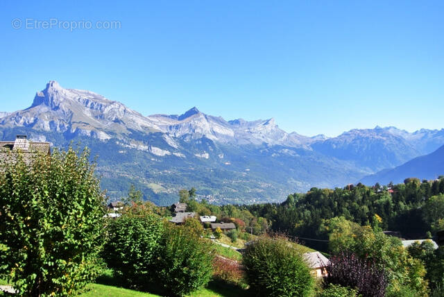 Appartement à COMBLOUX
