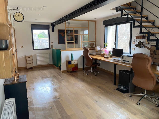 Maison à SAINT-MELOIR-DES-ONDES