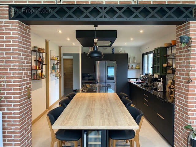 Maison à SAINT-MELOIR-DES-ONDES