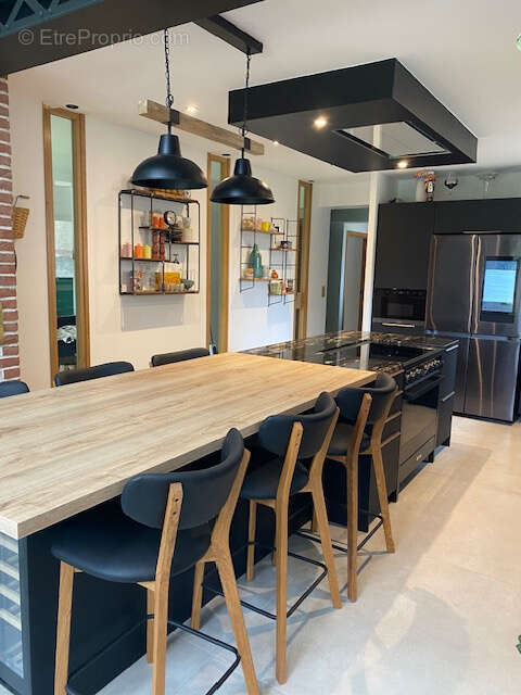 Maison à SAINT-MELOIR-DES-ONDES