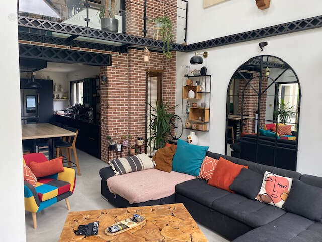 Maison à SAINT-MELOIR-DES-ONDES