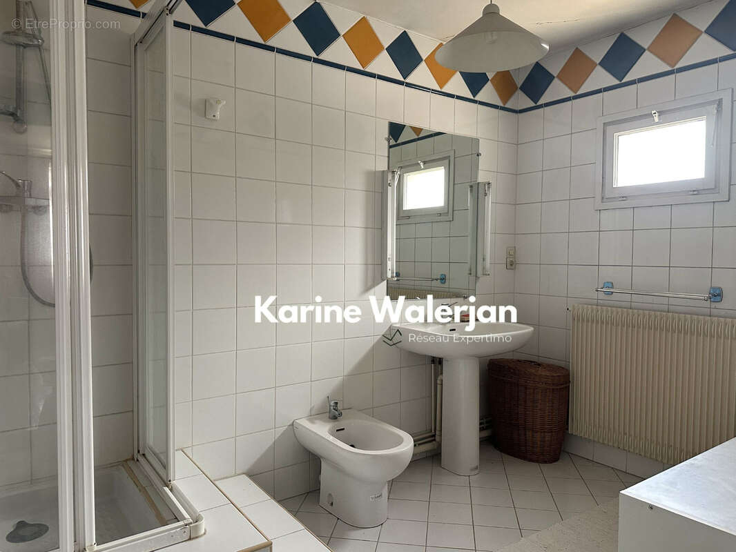 Maison à COURRIERES