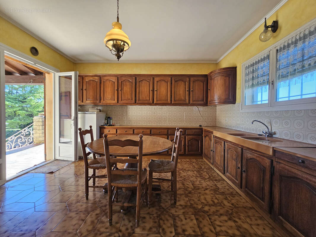 Maison à CABRIERES-D&#039;AVIGNON