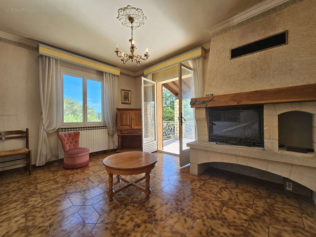 Maison à CABRIERES-D&#039;AVIGNON