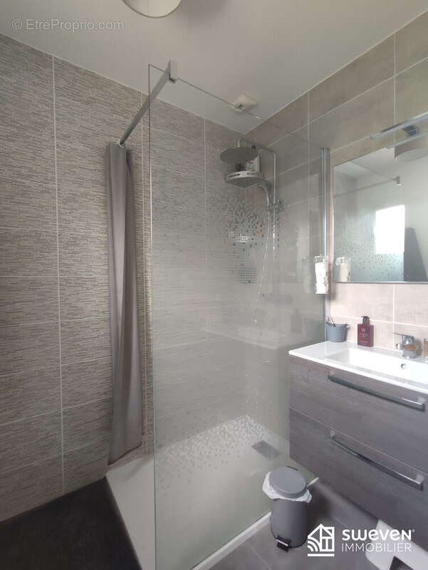 Maison à LAVERNOSE-LACASSE