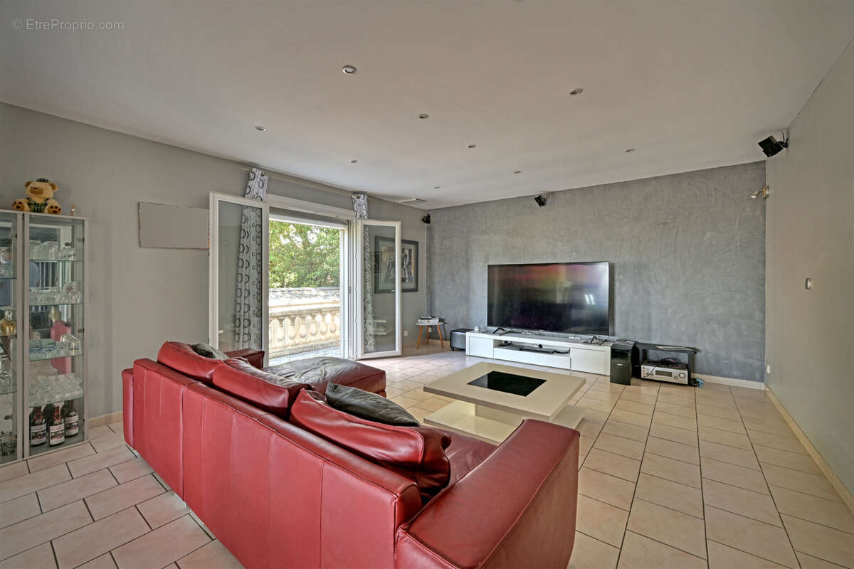 Maison à SATURARGUES