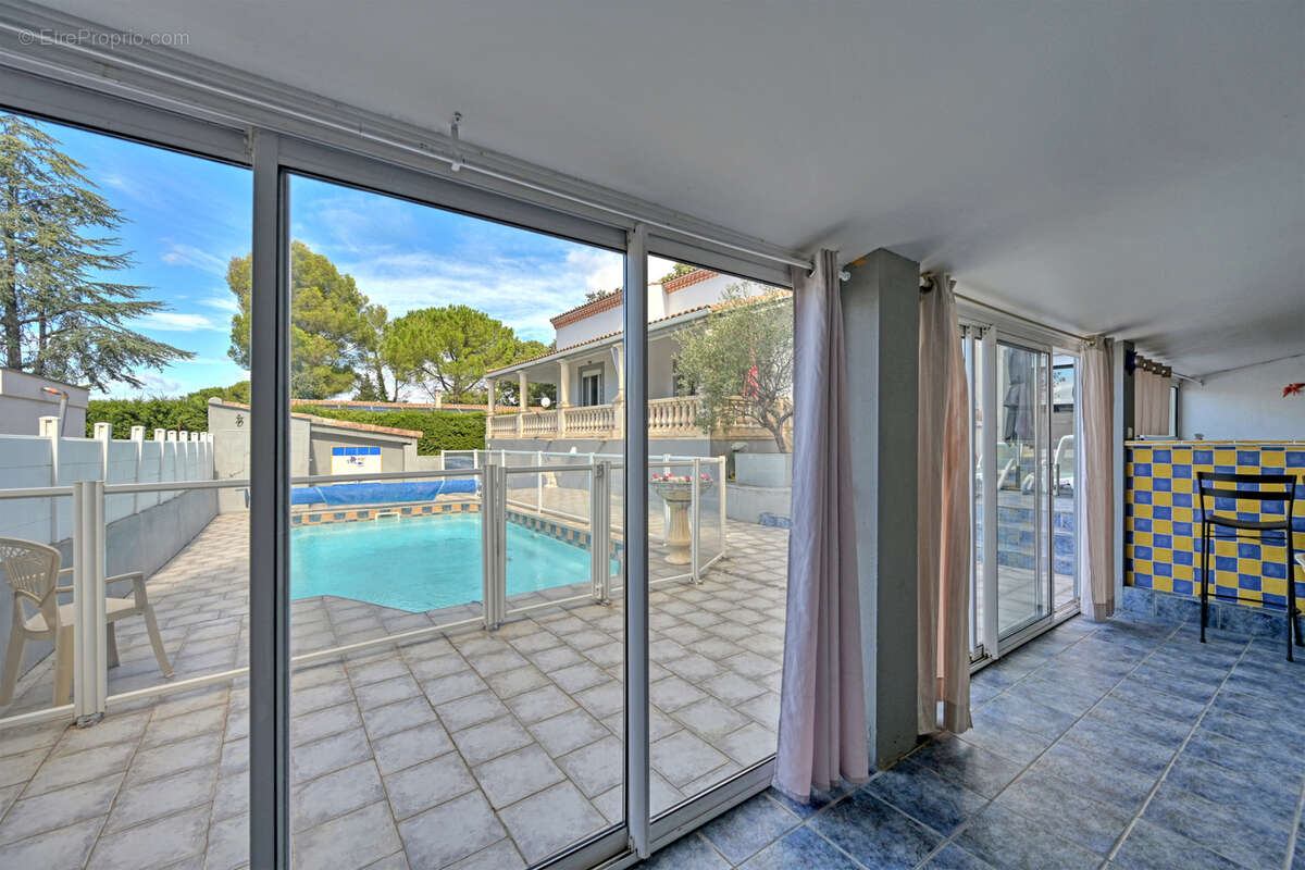 Maison à SATURARGUES