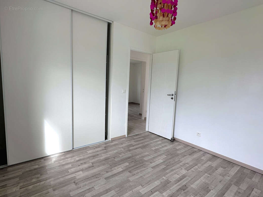 Maison à SAINT-MAURICE-DE-SATONNAY