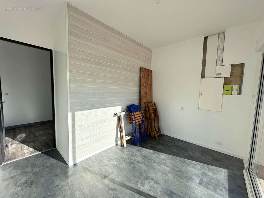 Maison à SAINT-MAURICE-DE-SATONNAY