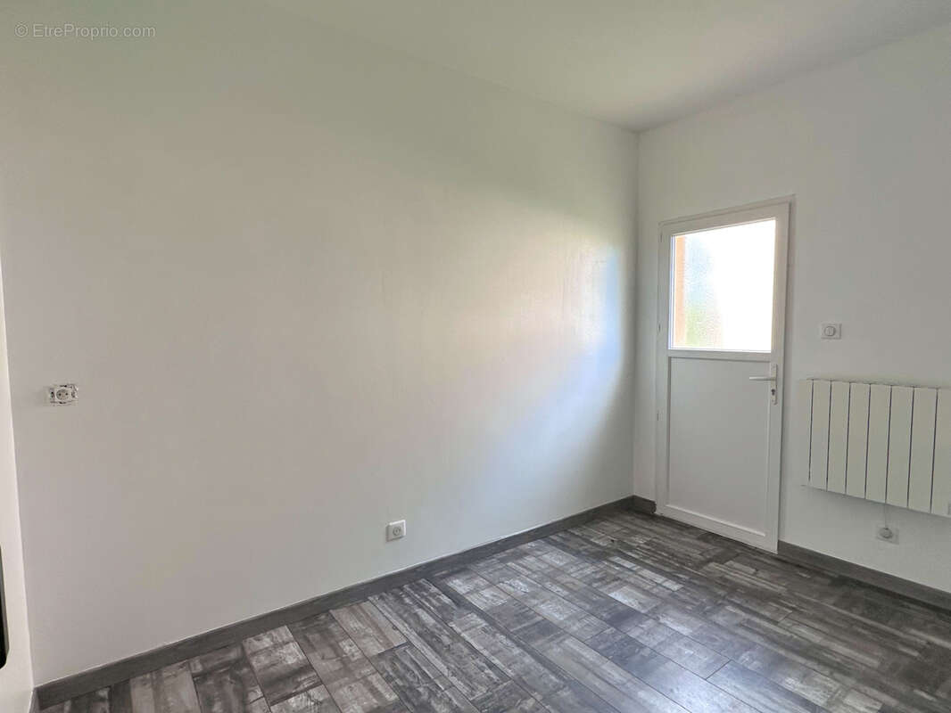 Maison à SAINT-MAURICE-DE-SATONNAY