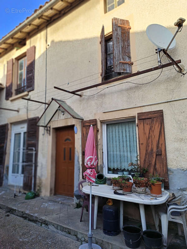 Maison à ROUSSILLON