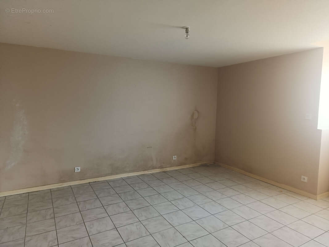 Maison à ROUSSILLON