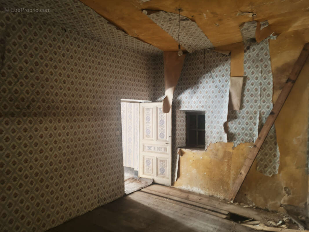 Maison à ROUSSILLON