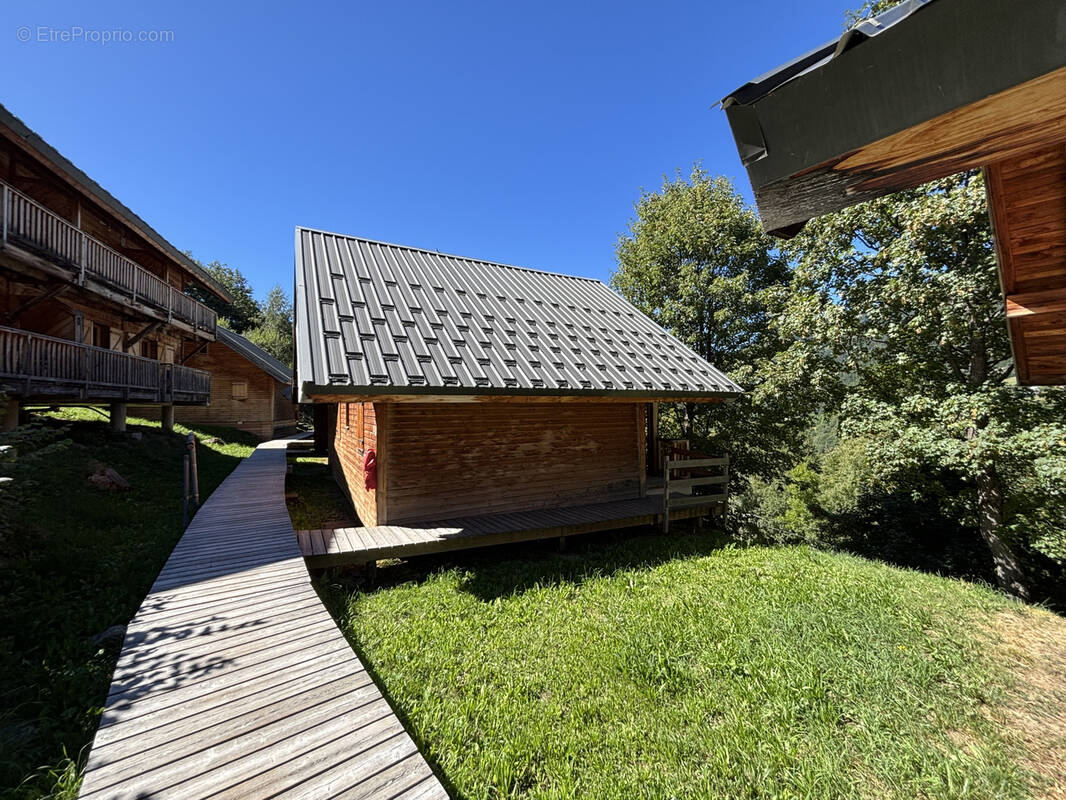 Maison à SAINT-FRANCOIS-LONGCHAMP